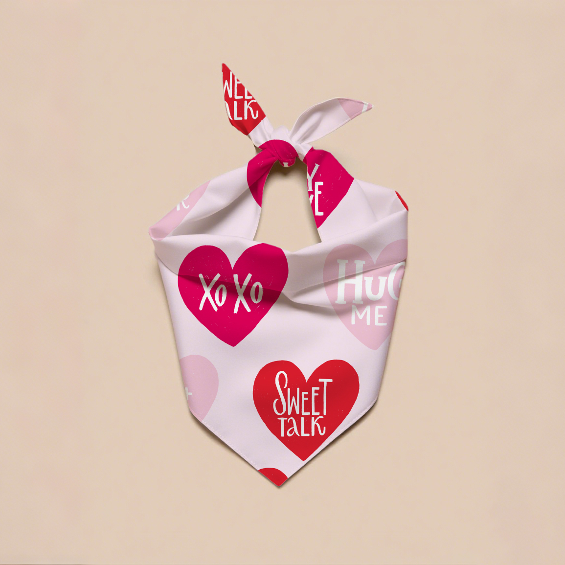 Valentínsky deň psov Bandana Cute Pet Pet Apparel doplnky pre pohodlie a štýl psov