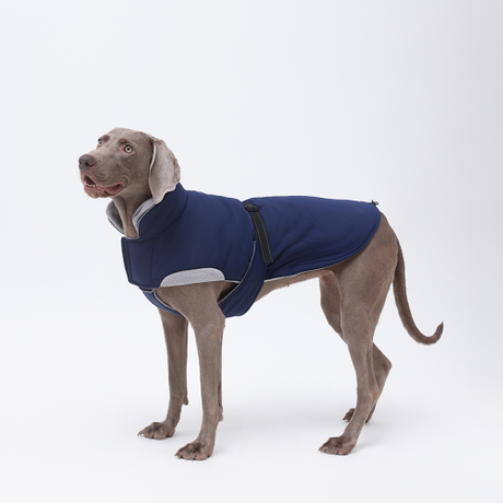 Chaqueta de invierno clásica de poliéster para mascotas, abrigo Polar impermeable para perros grandes, ropa de invierno sostenible de tamaño pequeño