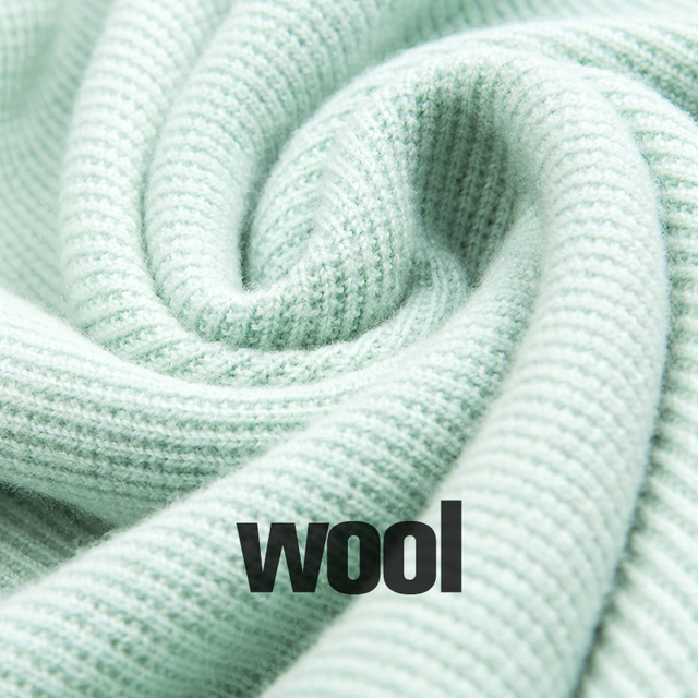 Wool fabric for pet clothing